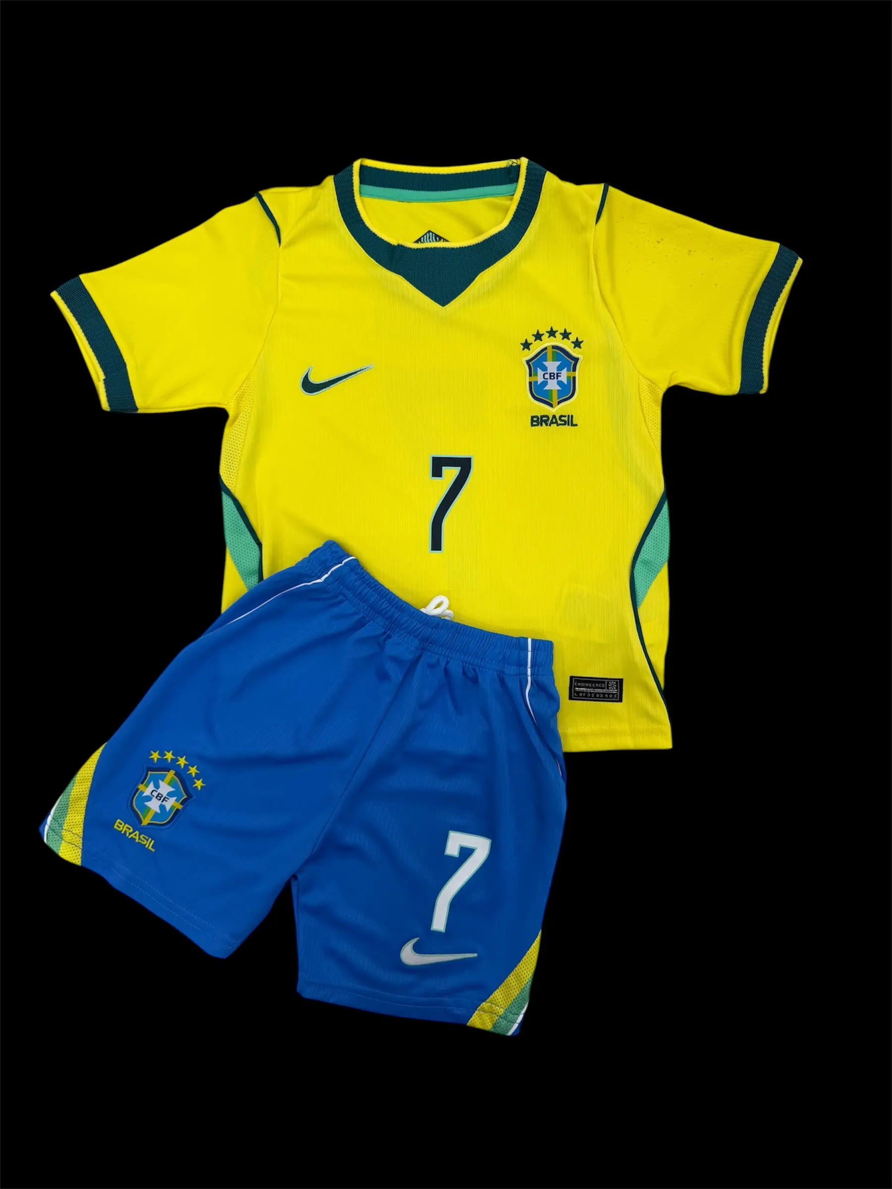 Conjunto Brasil Local 2026 Vini Jr Infantil / Juvenil 3 a 14 años