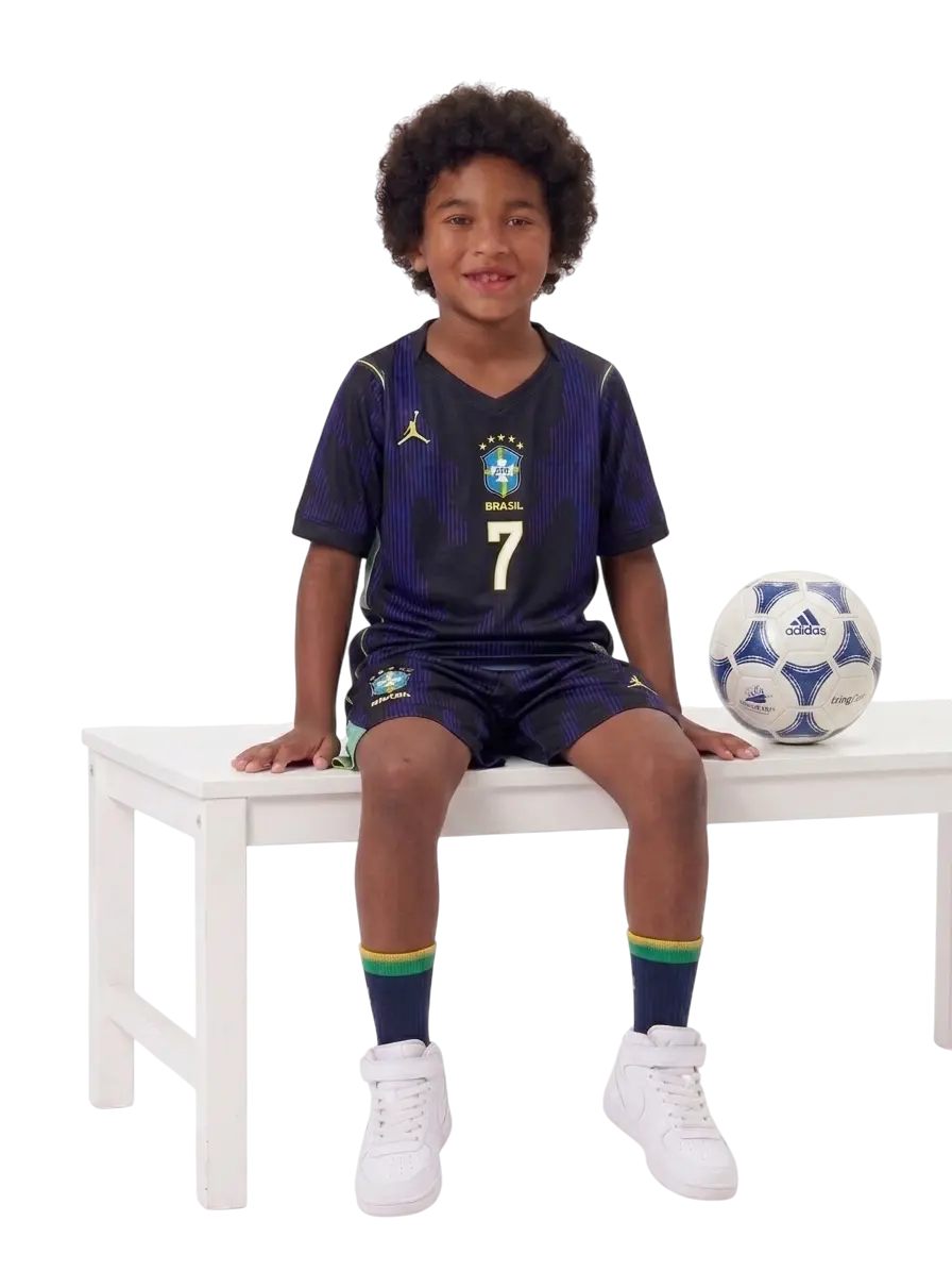 Conjunto Brasil Visita 2026 Vini Jr Infantil / Juvenil 3 a 14 años